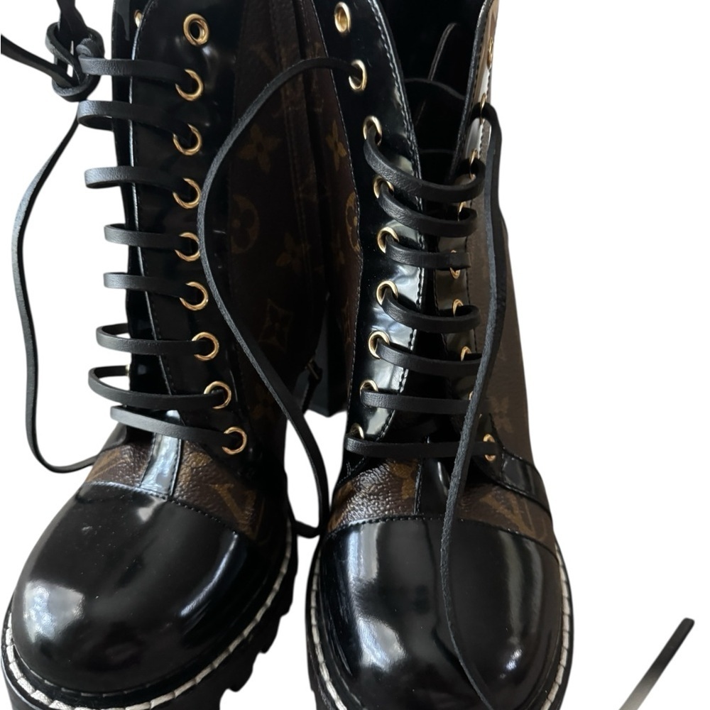 Louis Vuitton Patent Calfskin Monogram Star Trail Ankle Boots Size 39 Black - Picture 2 of 7